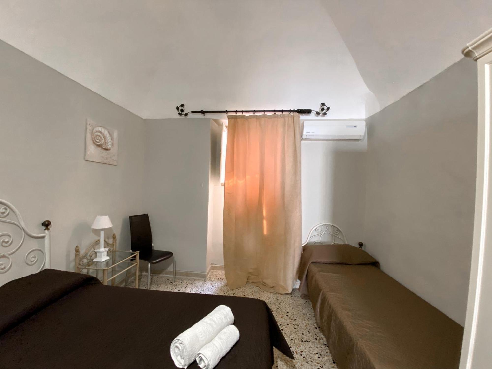 Apartamento La Ginestra Corleone Exterior foto